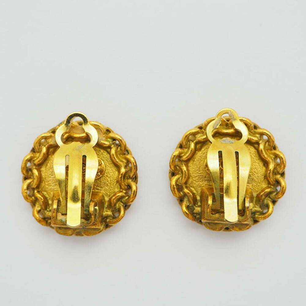 CHANEL Authentic Gold Earrings - Picture 3 of 9